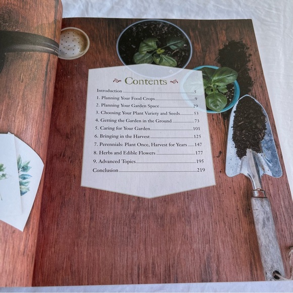 Family Garden Plan : Grow a Year's Worth of Sustainable and Healthy Food by... - Picture 7 of 11